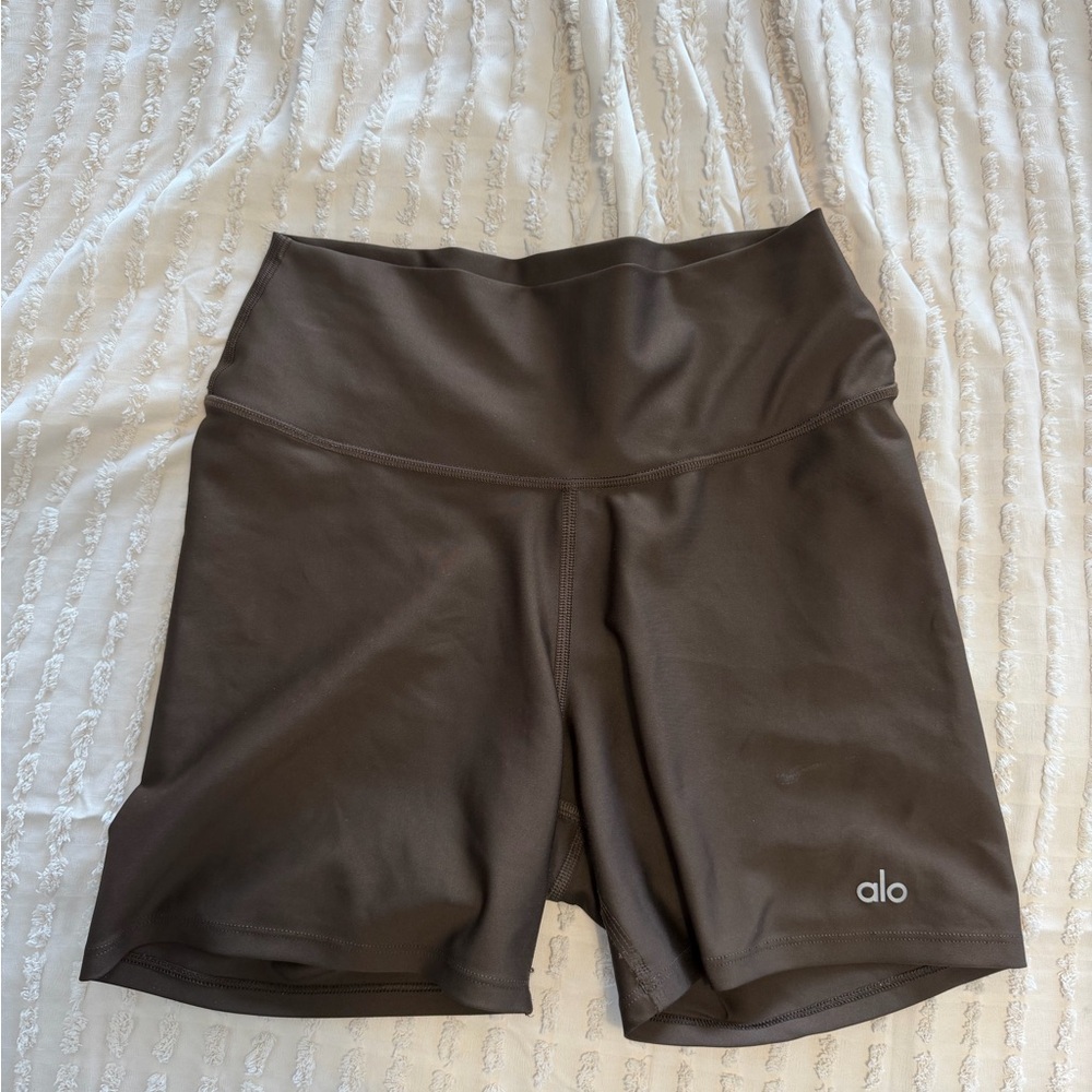 ALO Yoga Women's Dark Brown Bike Shorts